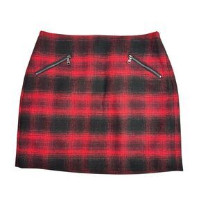 Banana Republic Women’s size 8 Buffalo Plaid  Mini Skirt